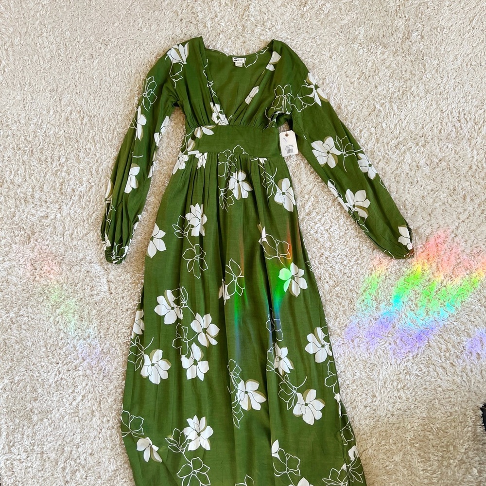 Night Bloom Green Floral Print Long Sleeve Maxi Dress